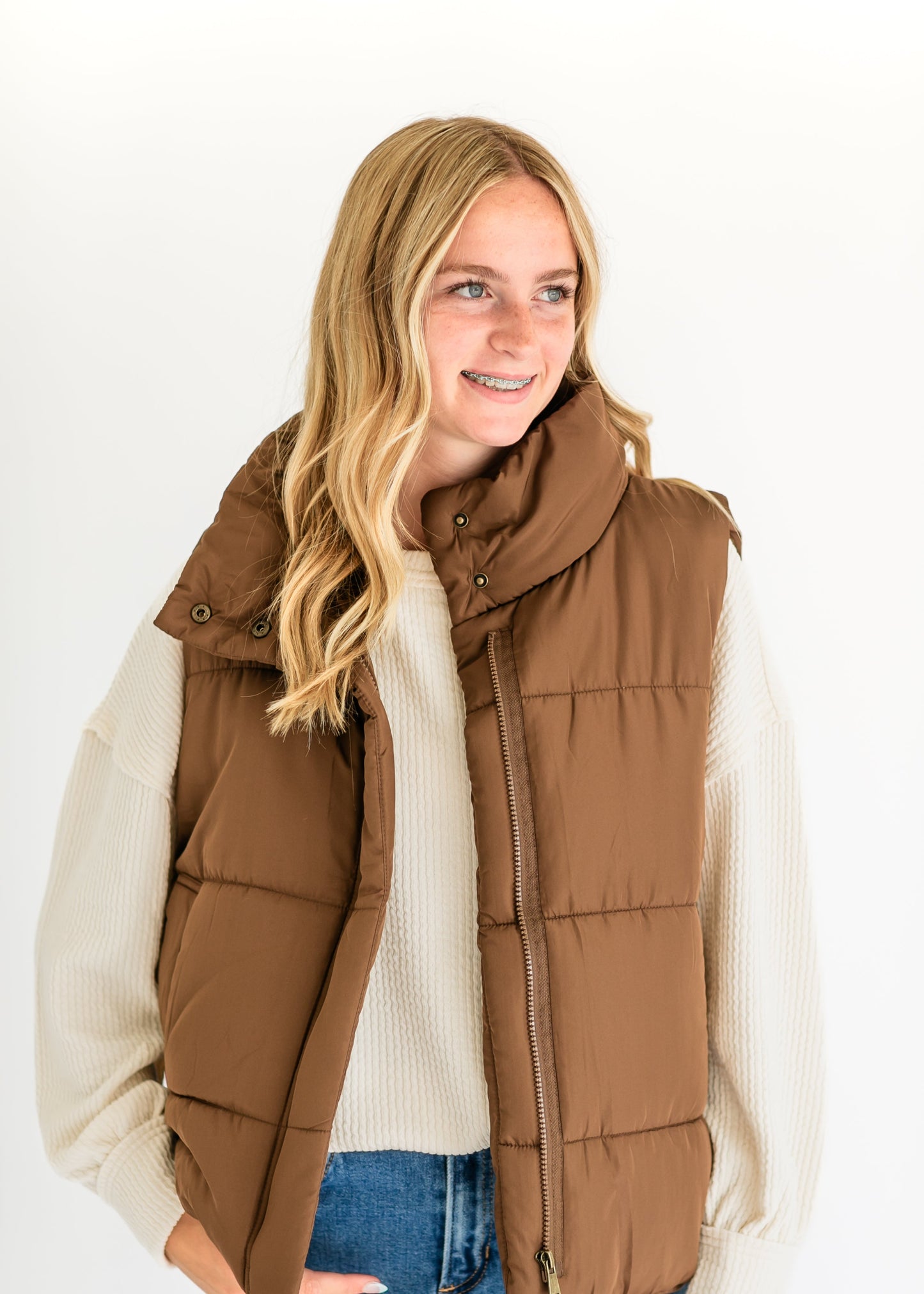 Adley Solid Zip Up Puffer Vest FF Layering Essentials Brown / S