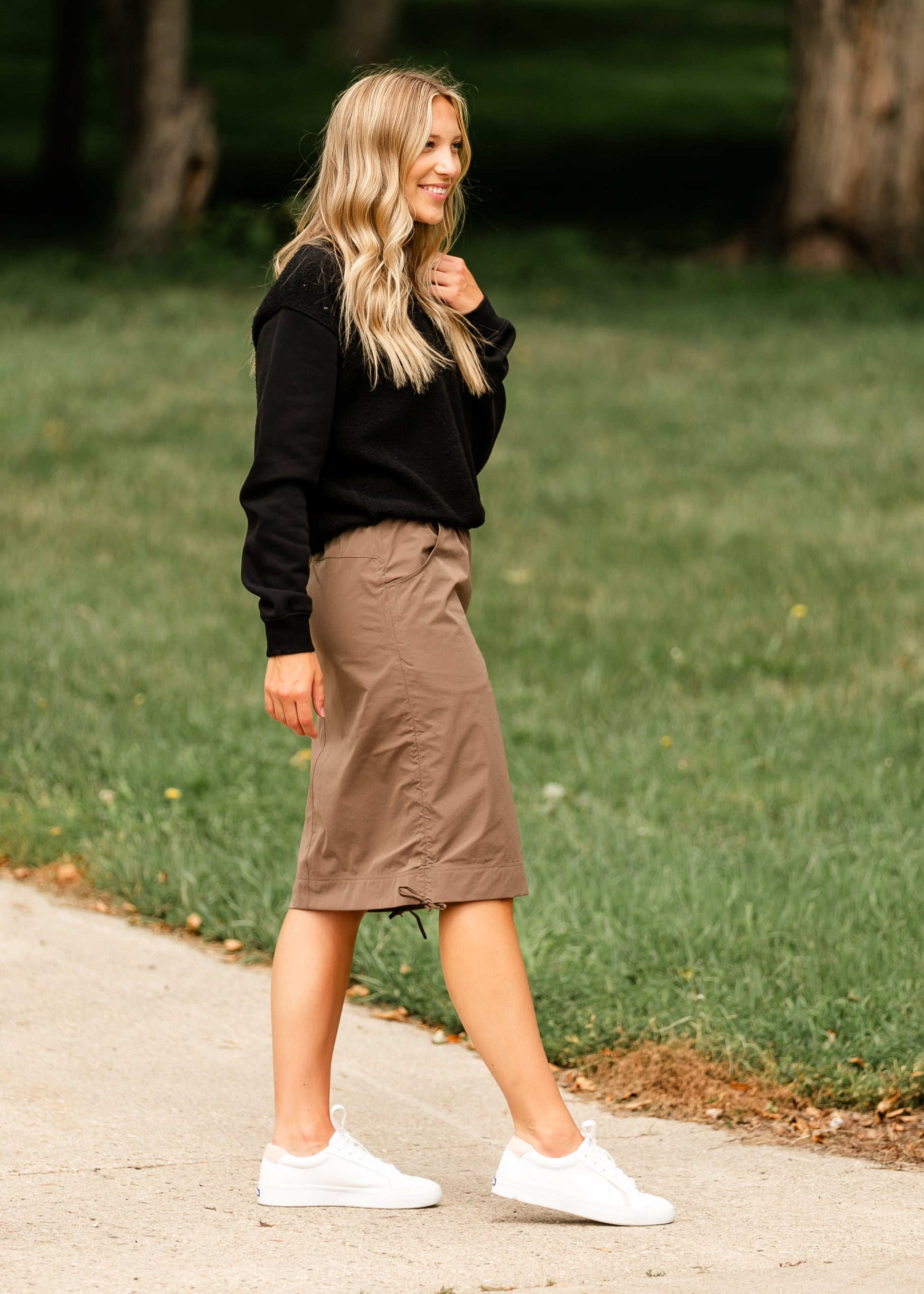 Andie Hiking Midi Skirt IC Skirts