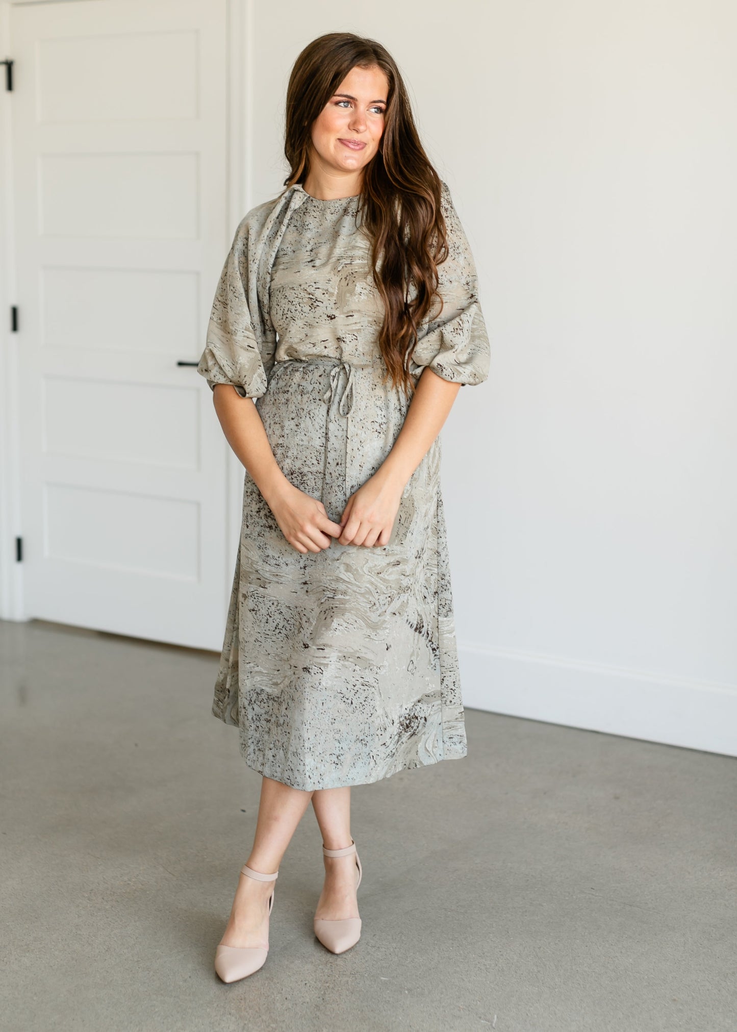 Belted 3/4 Sleeve Printed Satin Midi Dress FF Dresses