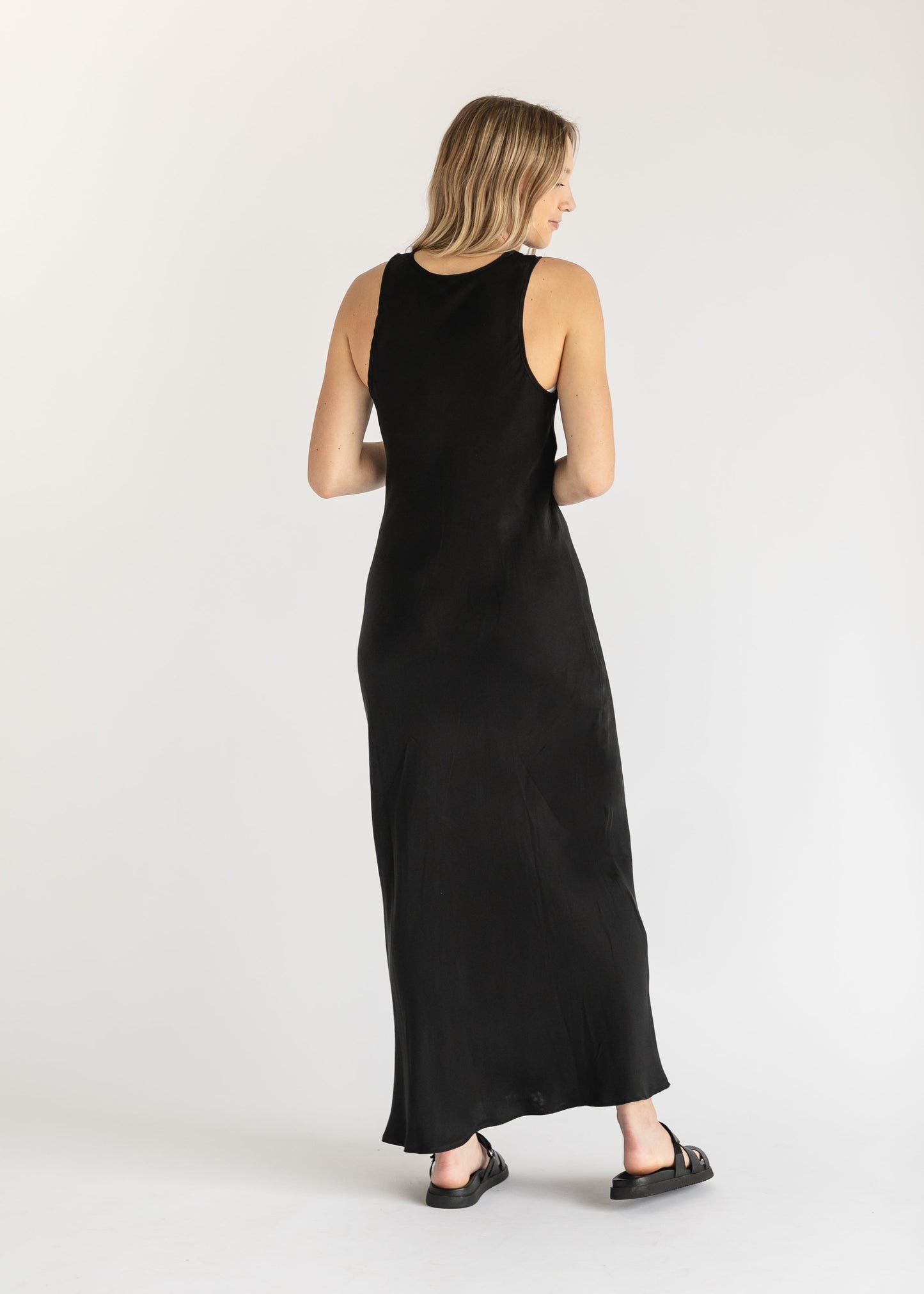 Black Tank Sleeve Maxi Dress FF Dresses