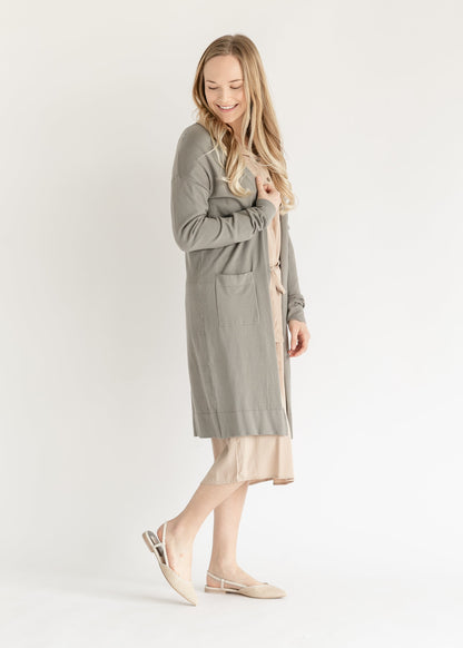 Essential Long + Soft Cardigan IC Tops Light Olive / XS