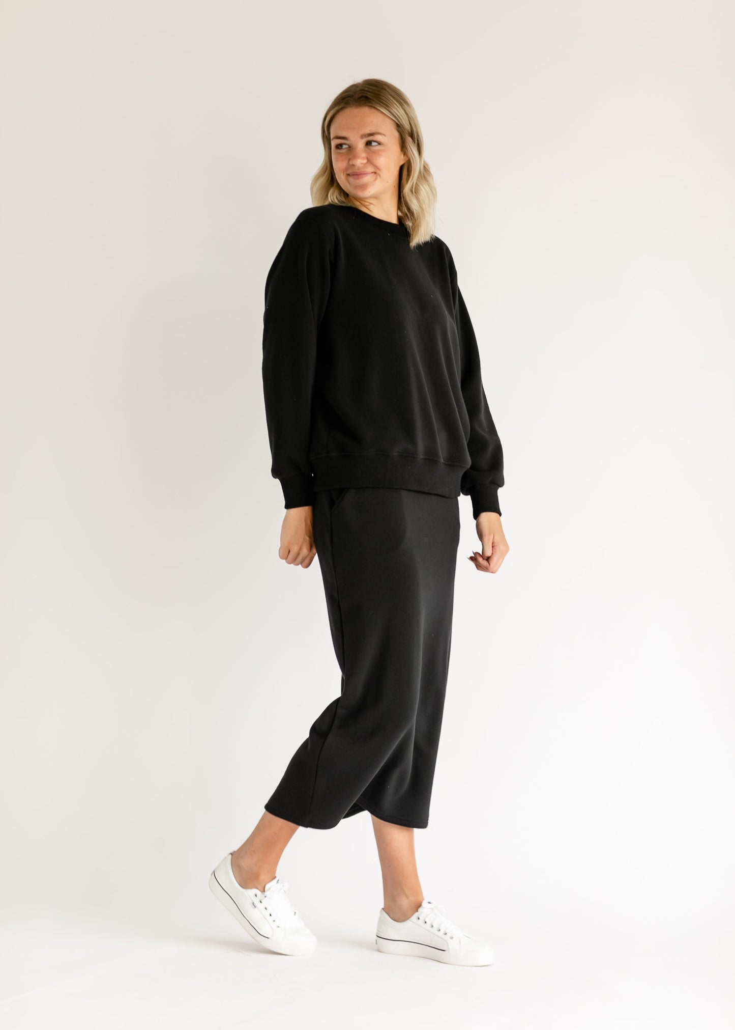 Essential Sweatshirt Skirt Set IC Tops