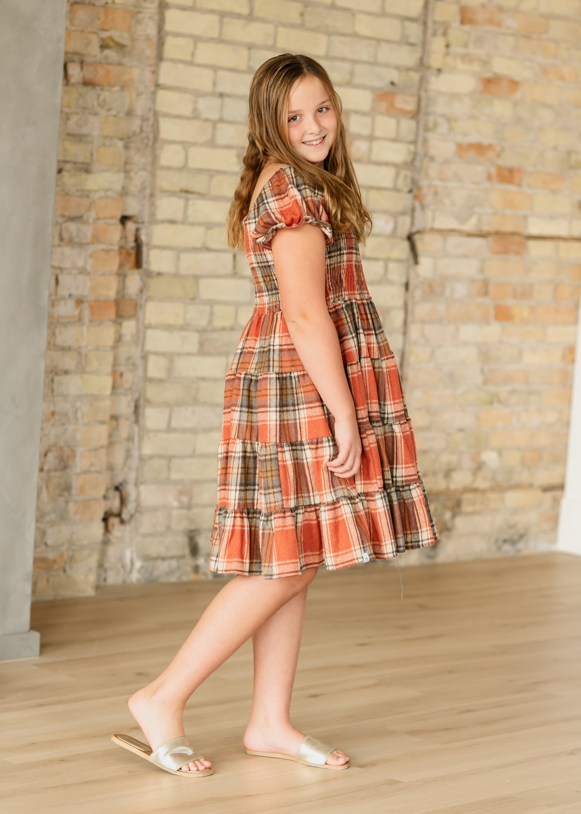 Girl's Plaid Tiered Short Sleeve Dress FF Girls