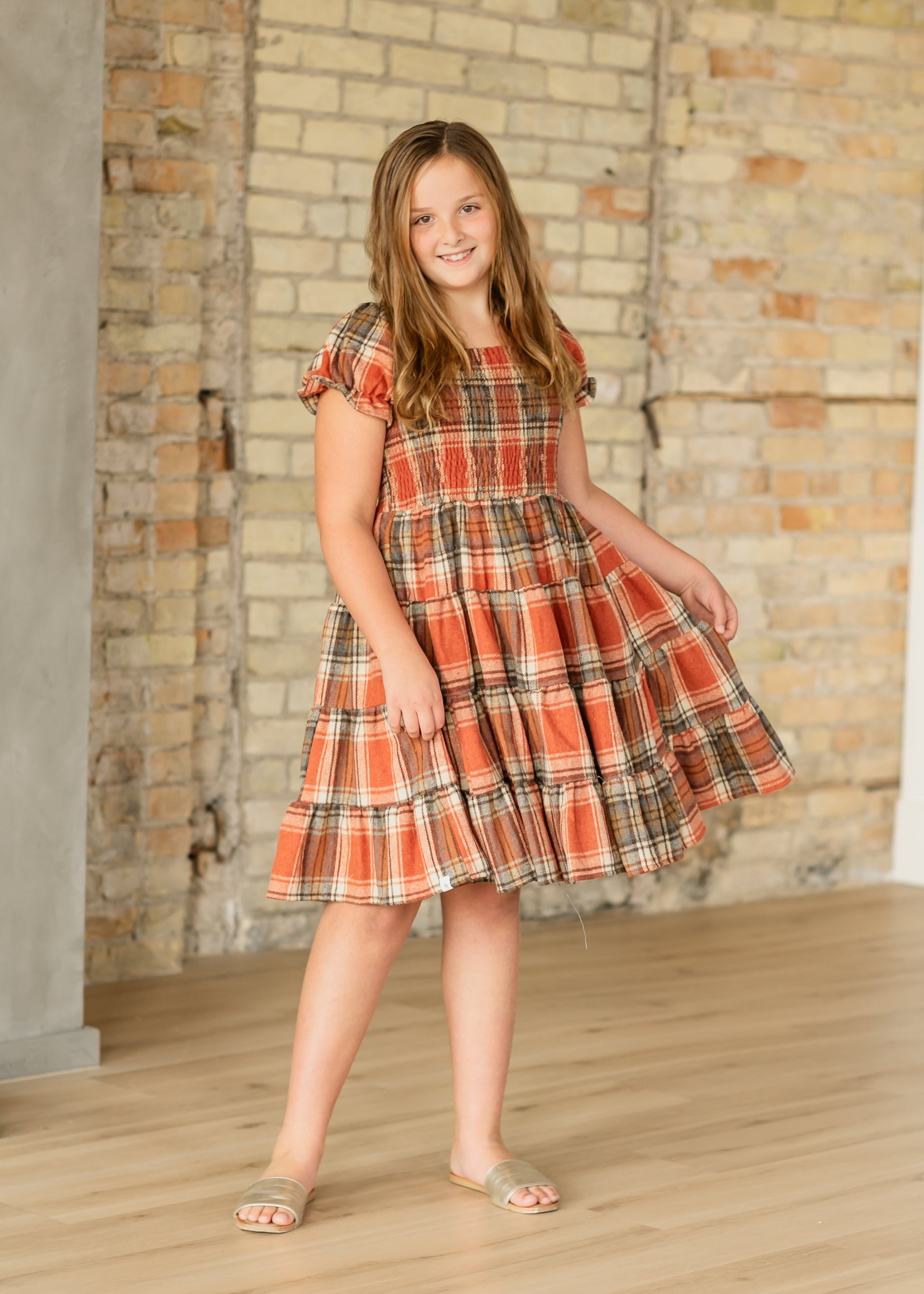 Girl's Plaid Tiered Short Sleeve Dress FF Girls