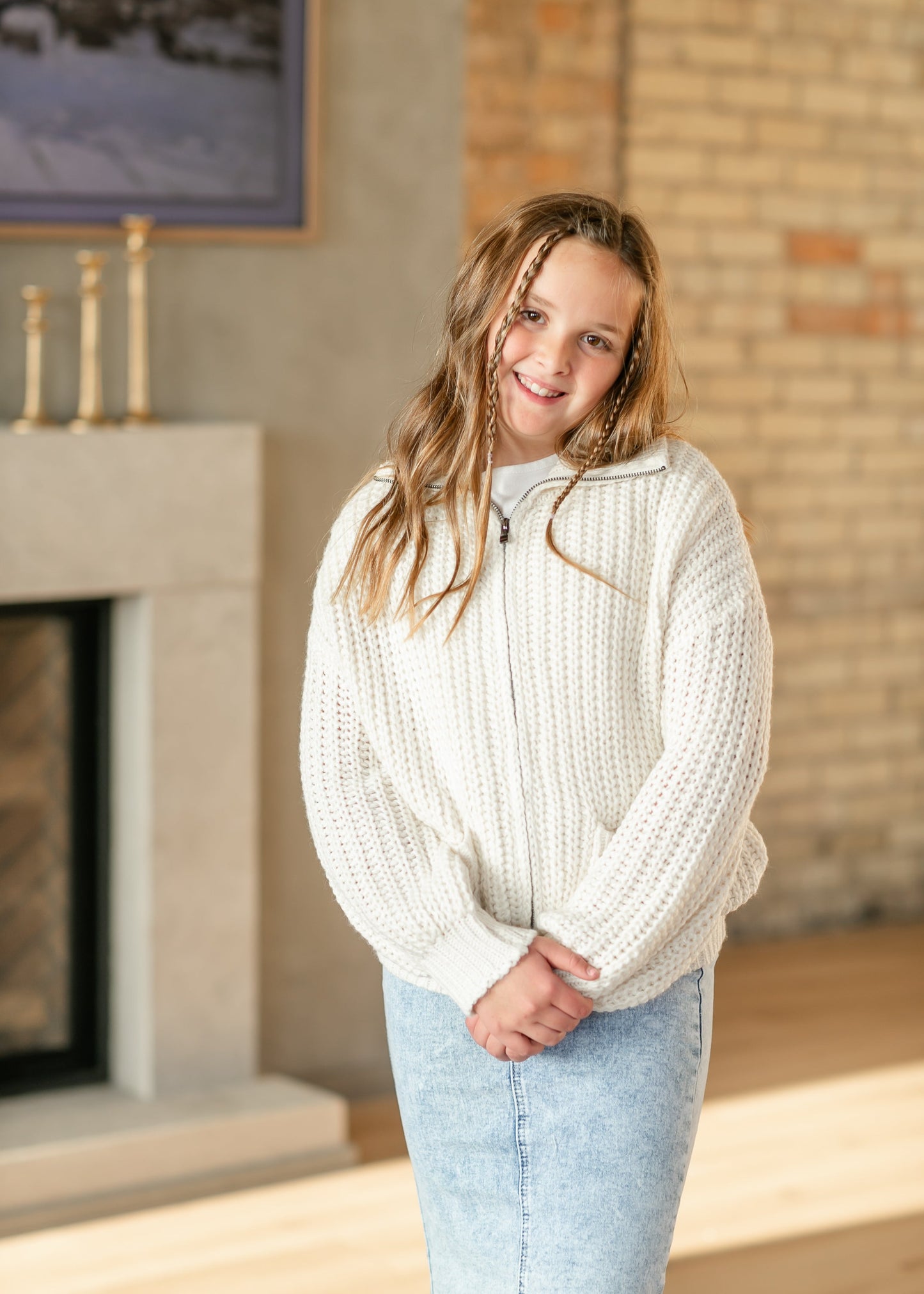 Girl's Zip-up Cream Knit Sweater FF Girls