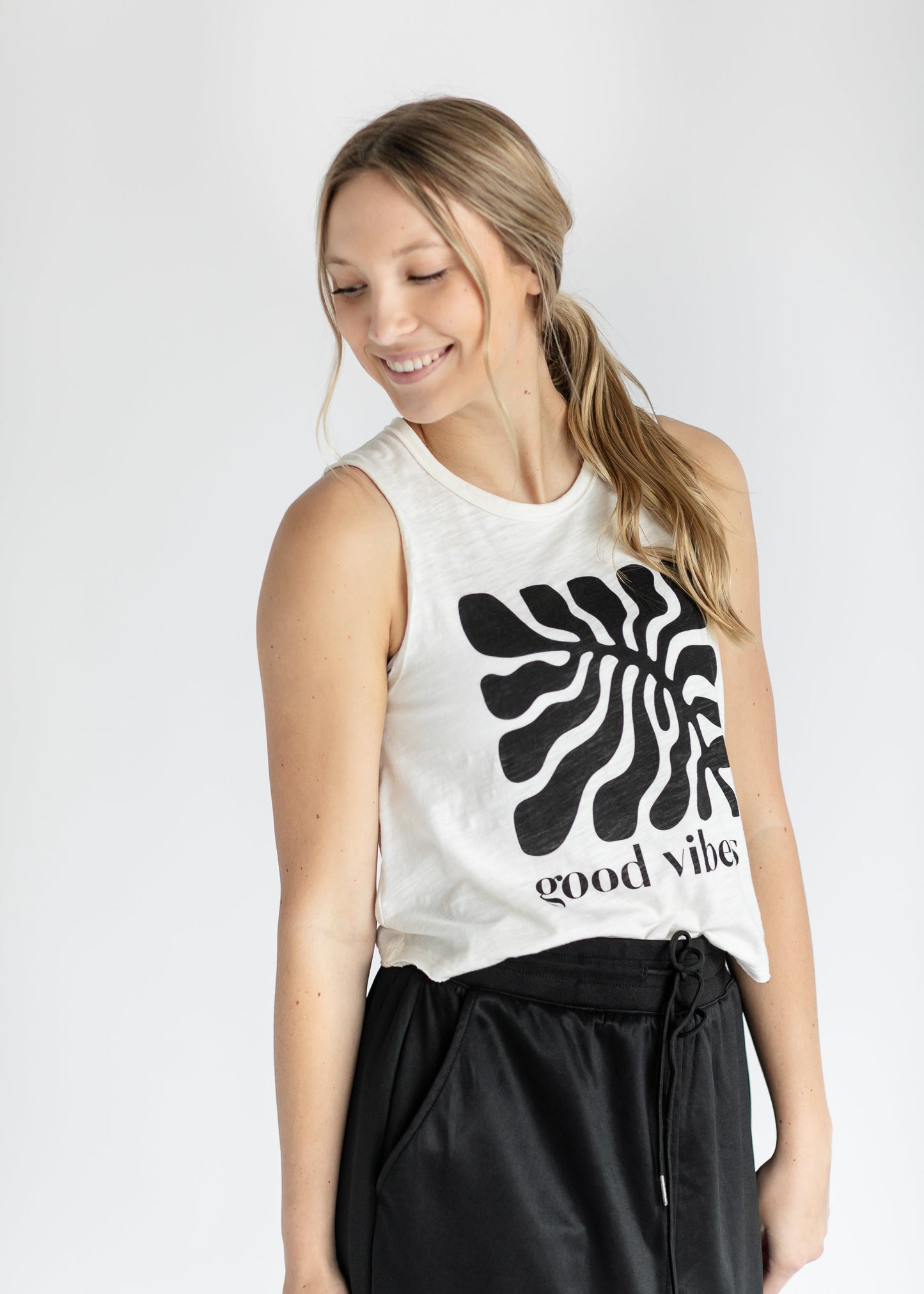 Good Vibes Classic Tank Top FF Tops