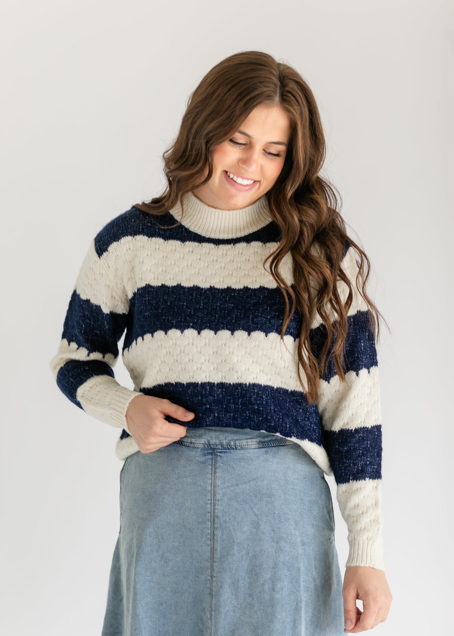 Iggy Scalloped Striped Crewneck Sweater FF Tops