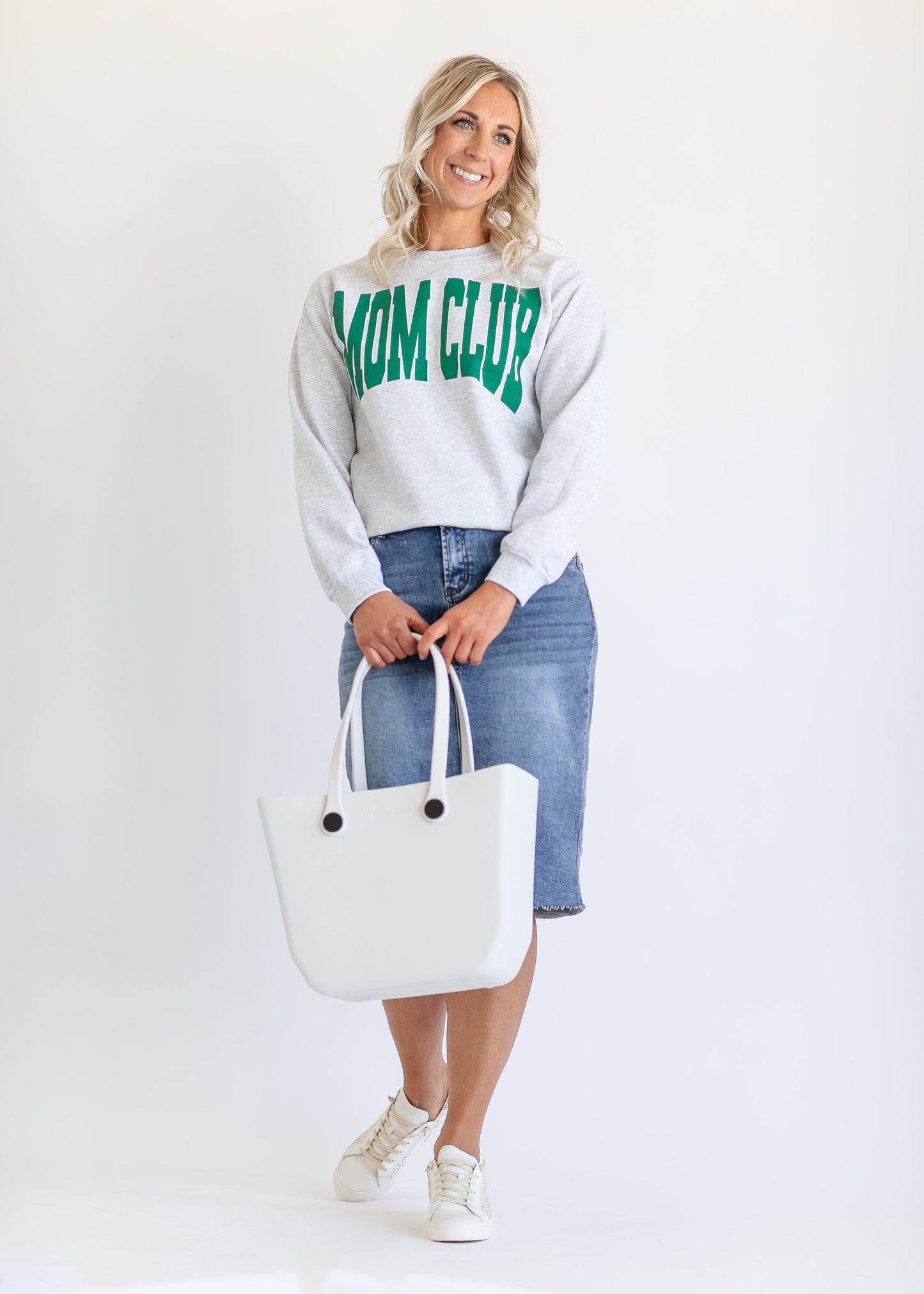 Mom Club Crewneck Graphic Sweatshirt FF Tops