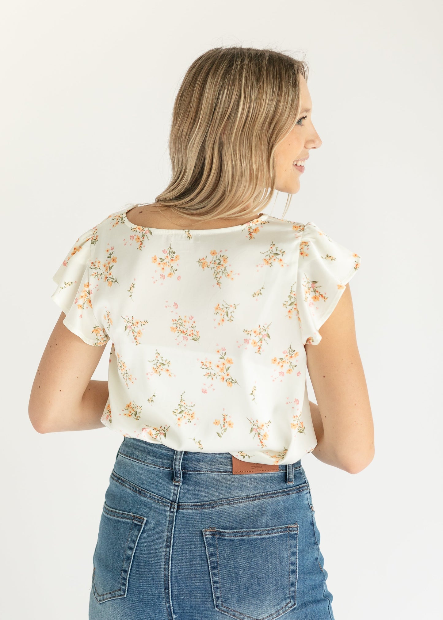 Savannah Floral Scallop Satin Top FF Tops