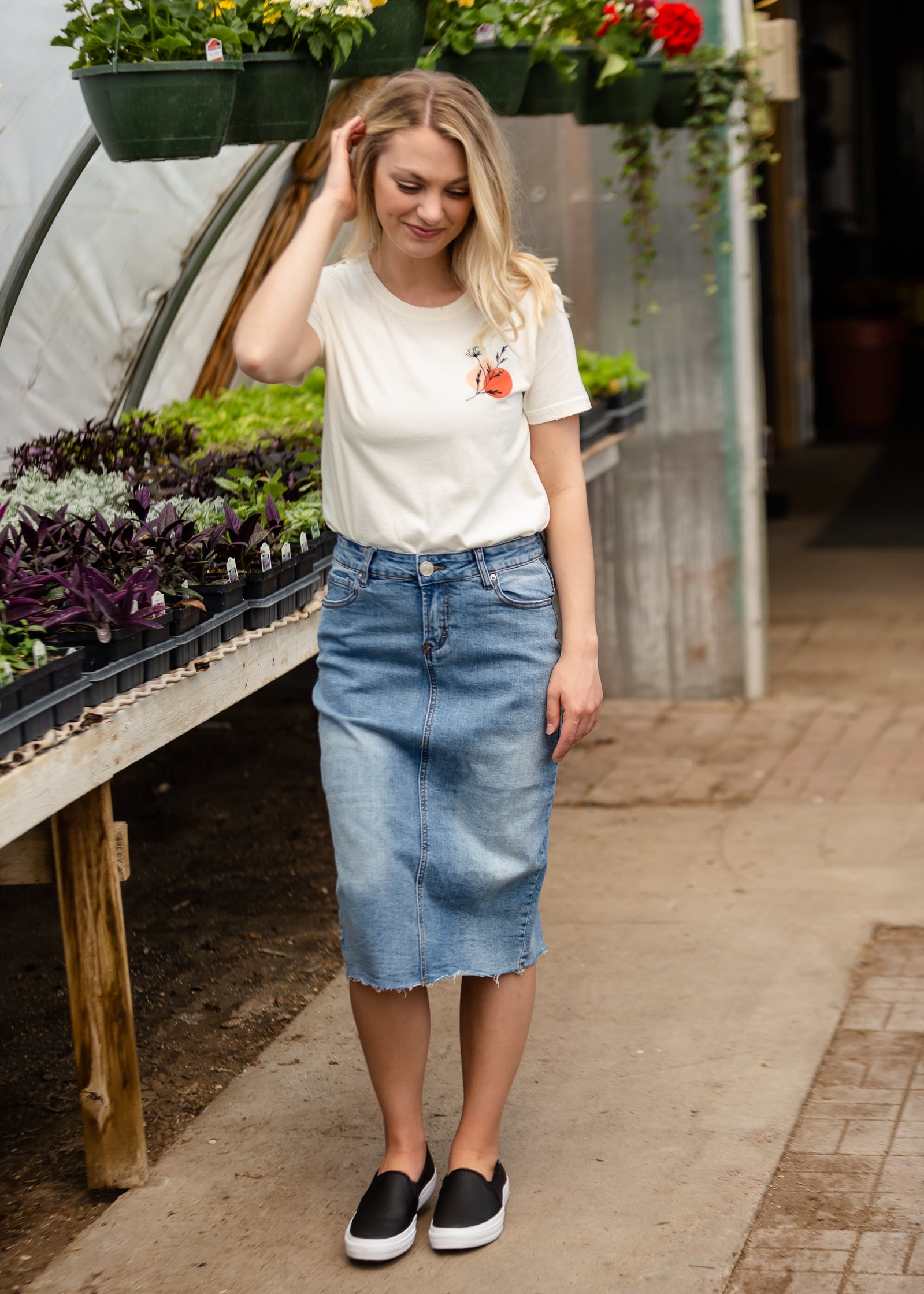 Vintage Poppy Floral Tee - FINAL SALE Tops