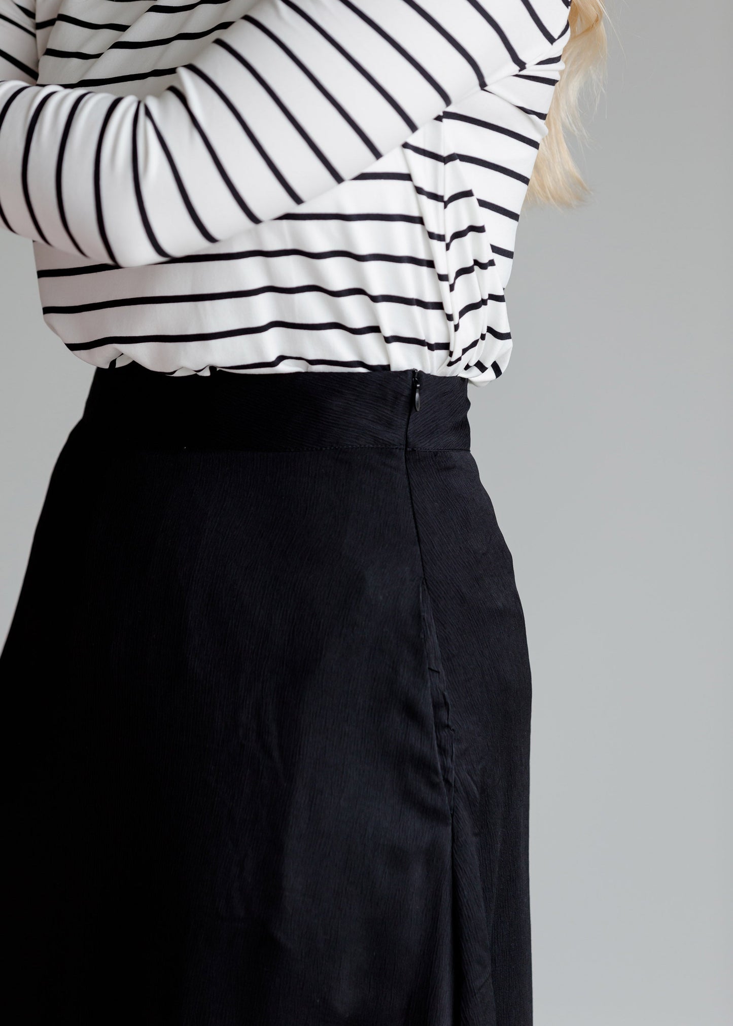 Woven A-Line Black Midi Skirt - FINAL SALE FF Skirts