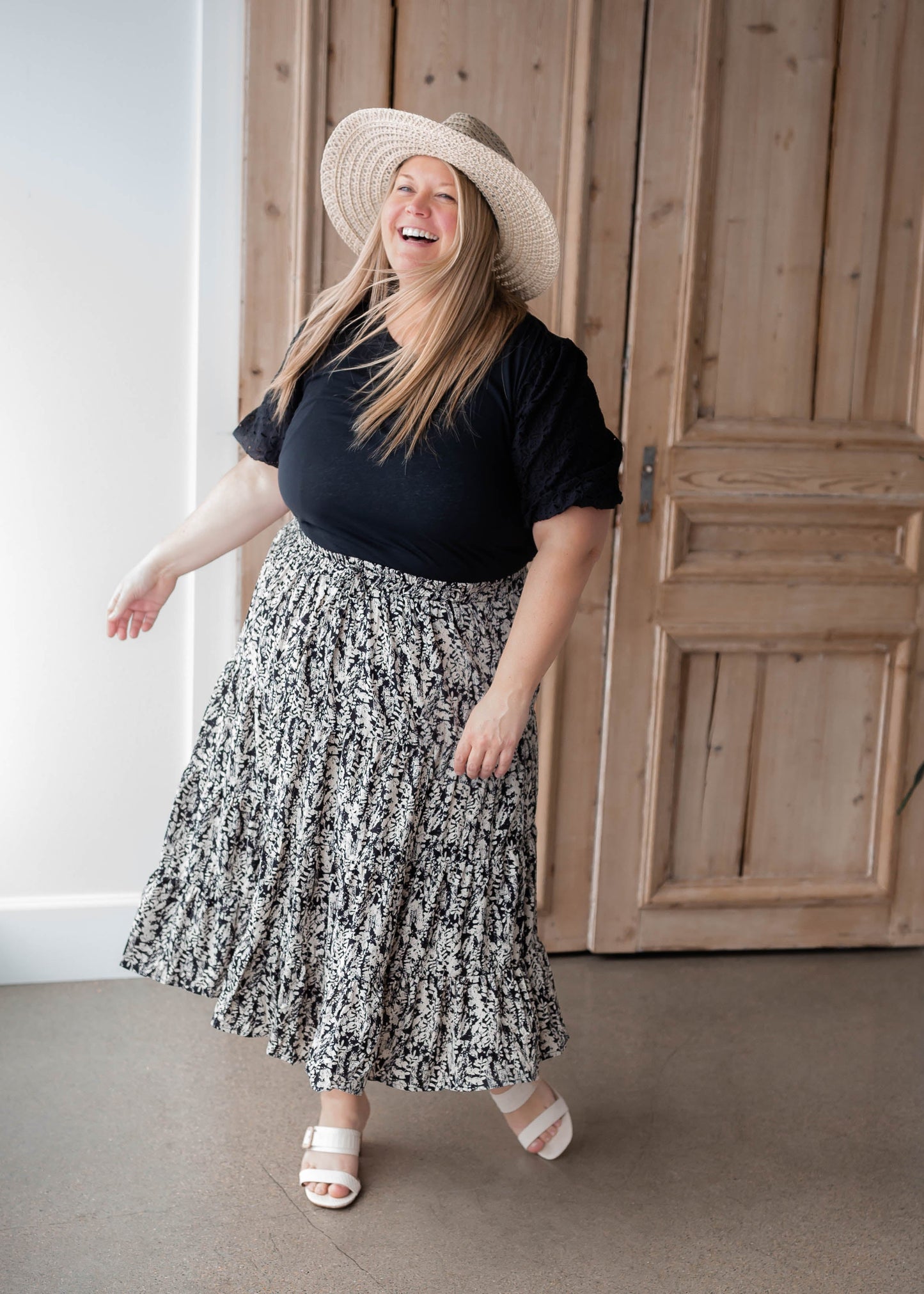 Black & White Leaf Print Tiered Midi Skirt Skirts Hayden