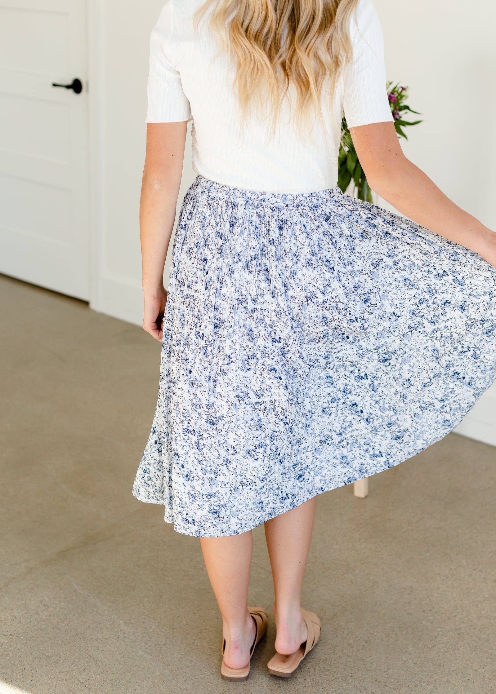 Blue Floral Pleated Midi Skirt Skirts