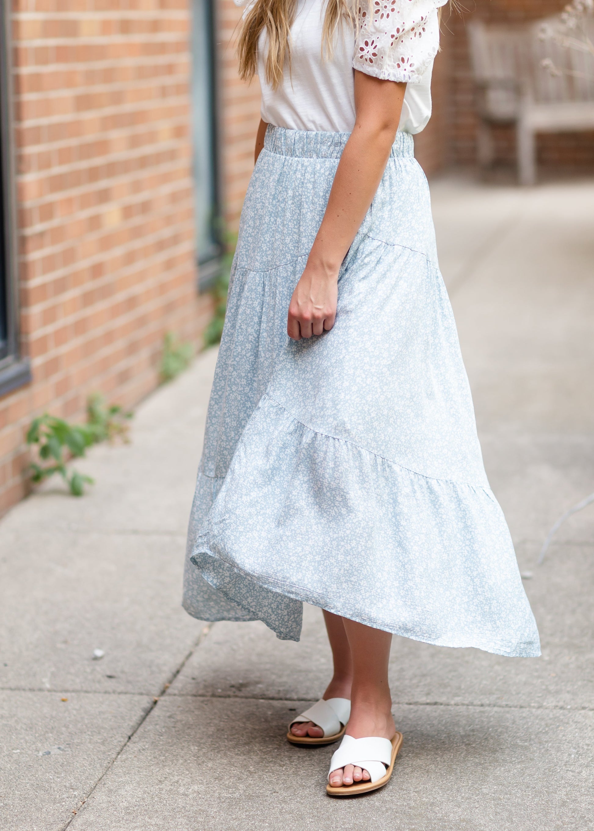 Blue Floral Print Midi Skirt with Ruffle Hem Skirts