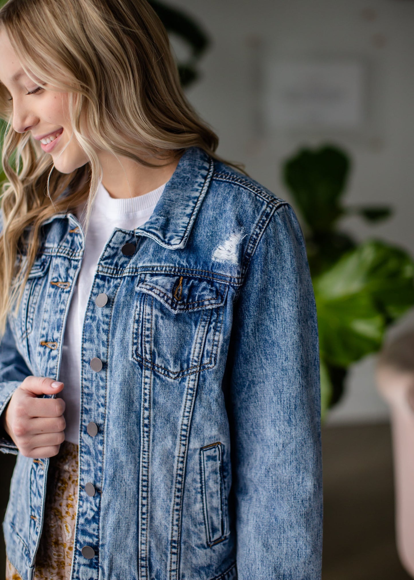 Boyfriend Denim Jean Jacket Tops Kut from the Kloth