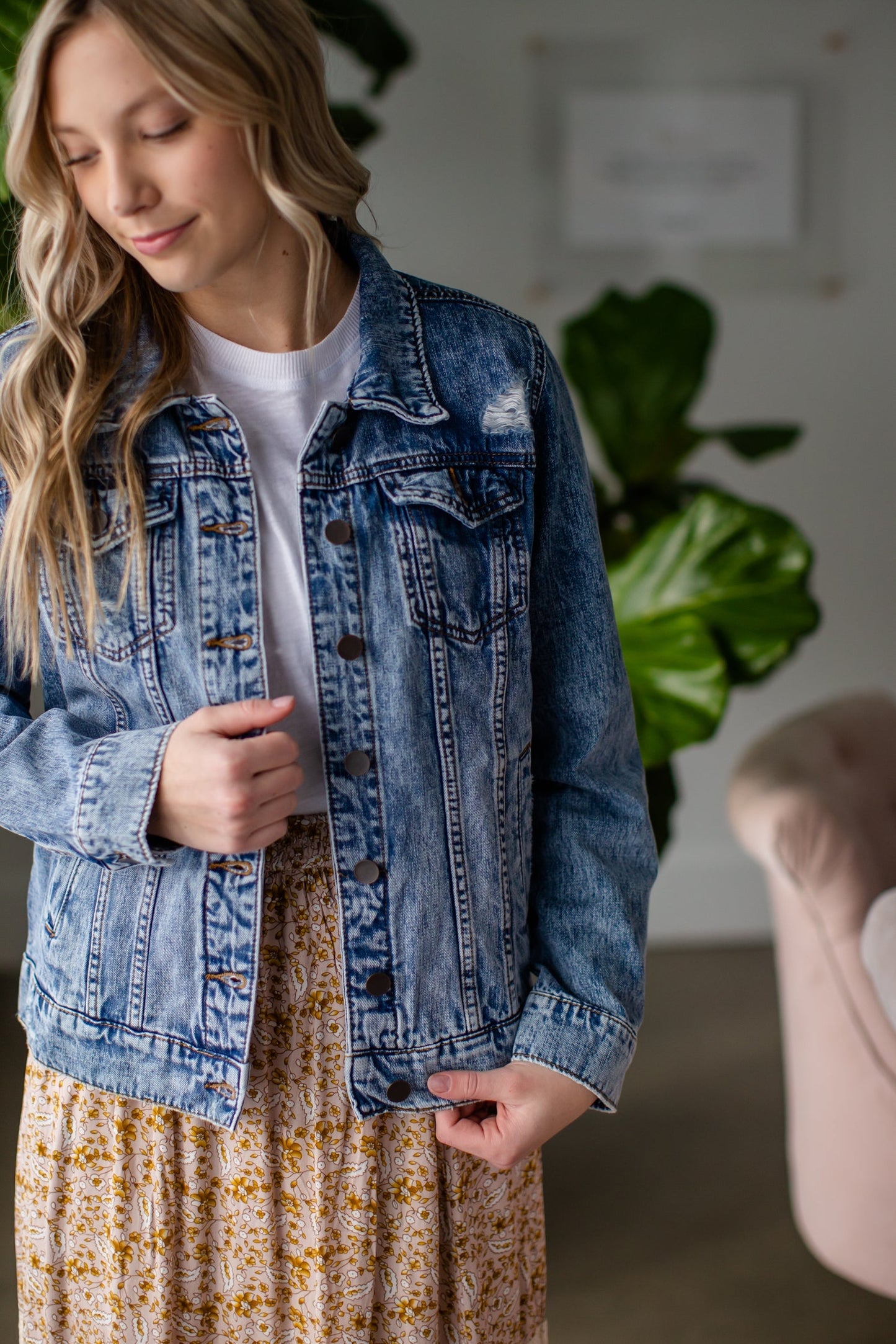 Boyfriend Denim Jean Jacket Tops Kut from the Kloth