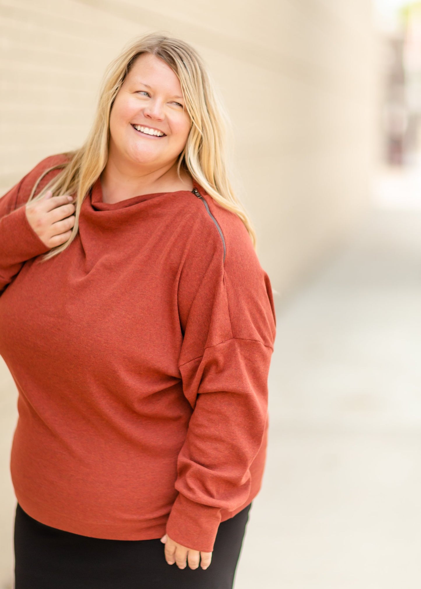 Brick Ribbed Side-Zip Knit Top Tops Hayden Los Angeles