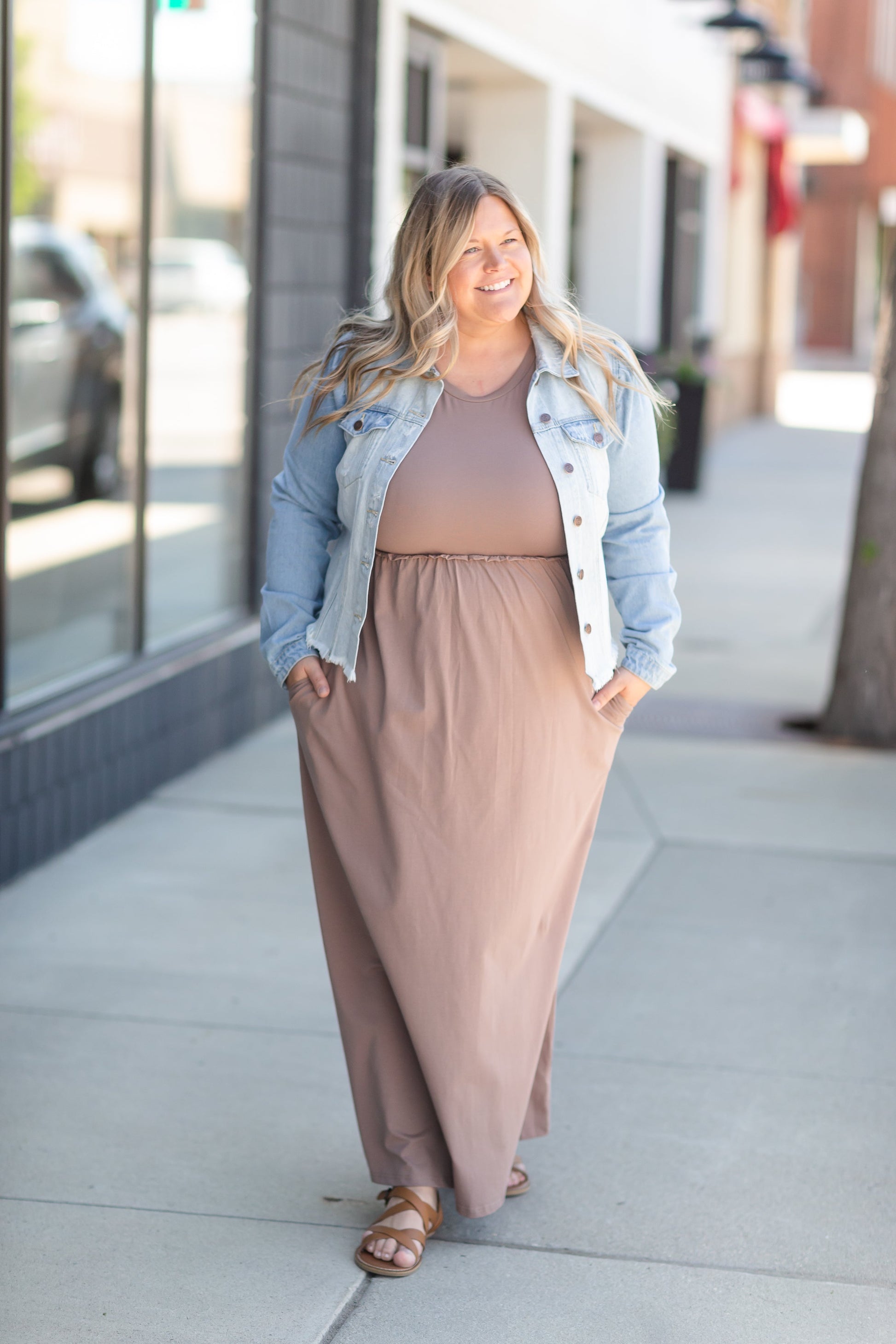 Brie Taupe Short Sleeve Maxi Dress Dresses