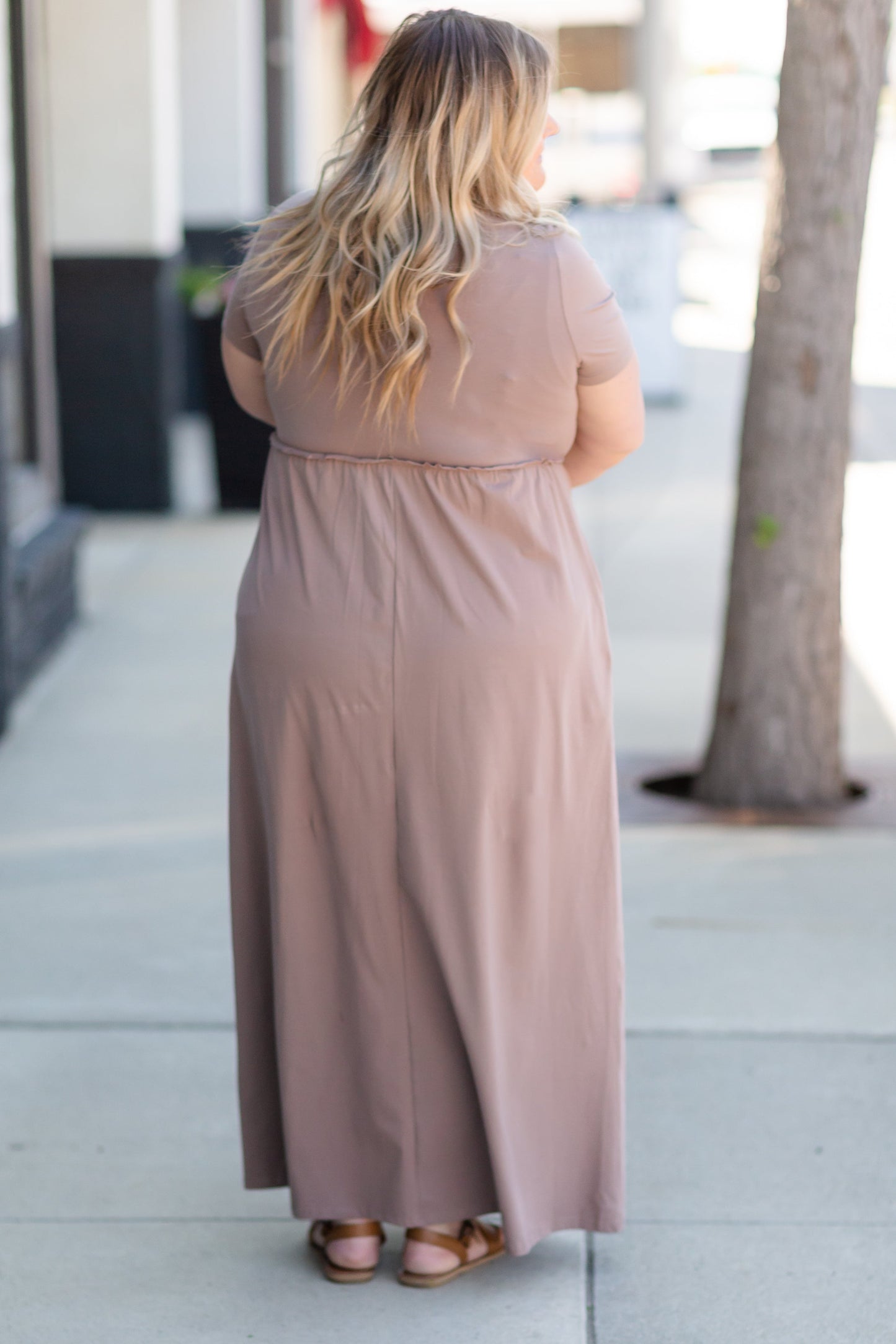 Brie Taupe Short Sleeve Maxi Dress Dresses