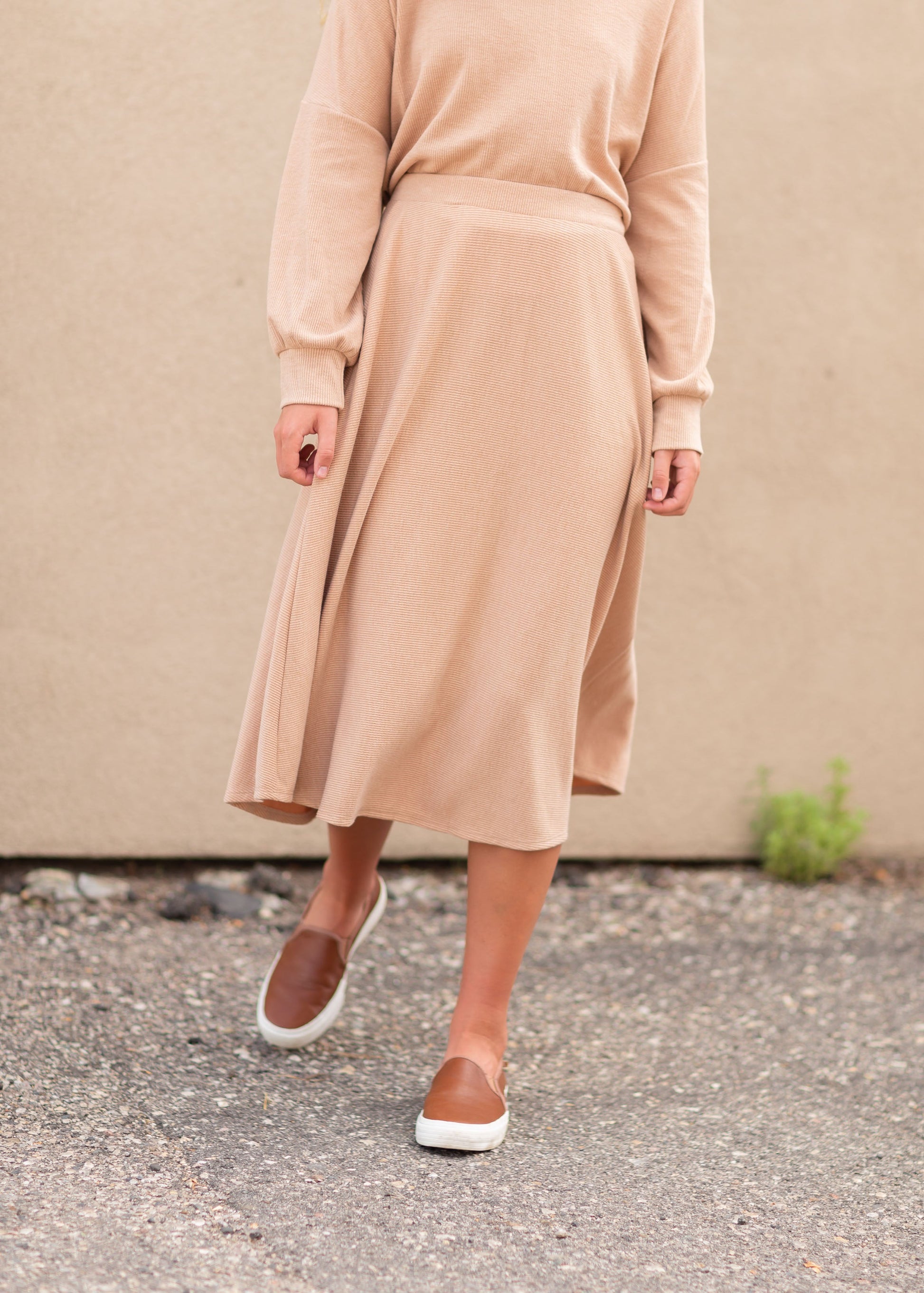 Camel Ribbed Midi Skirt Skirts