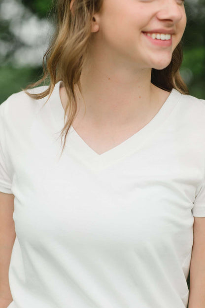 short sleeve v-neck basic cotton tee in ivory.