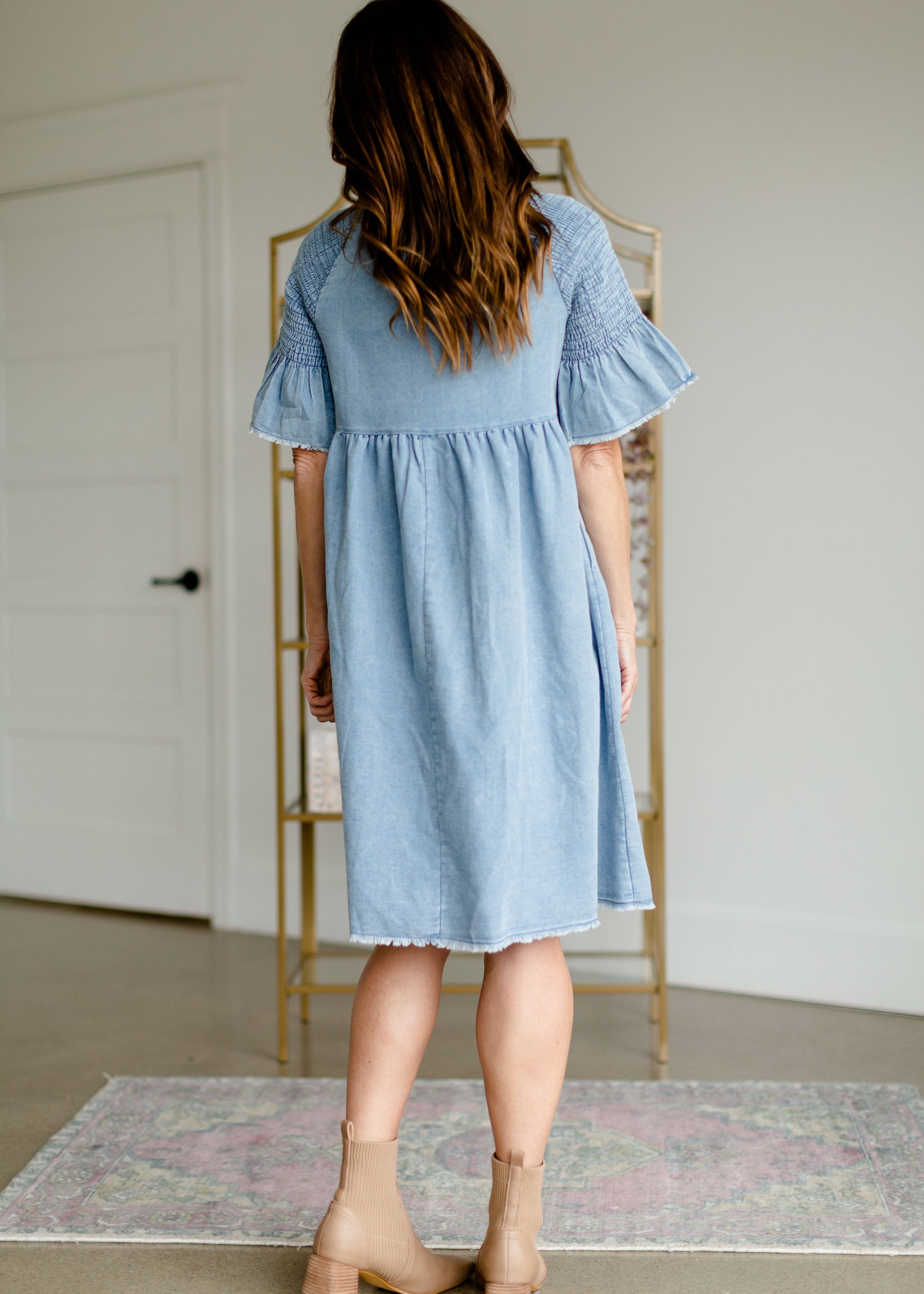 Denim Self Tie V-neck Midi Dress Dresses Polagram