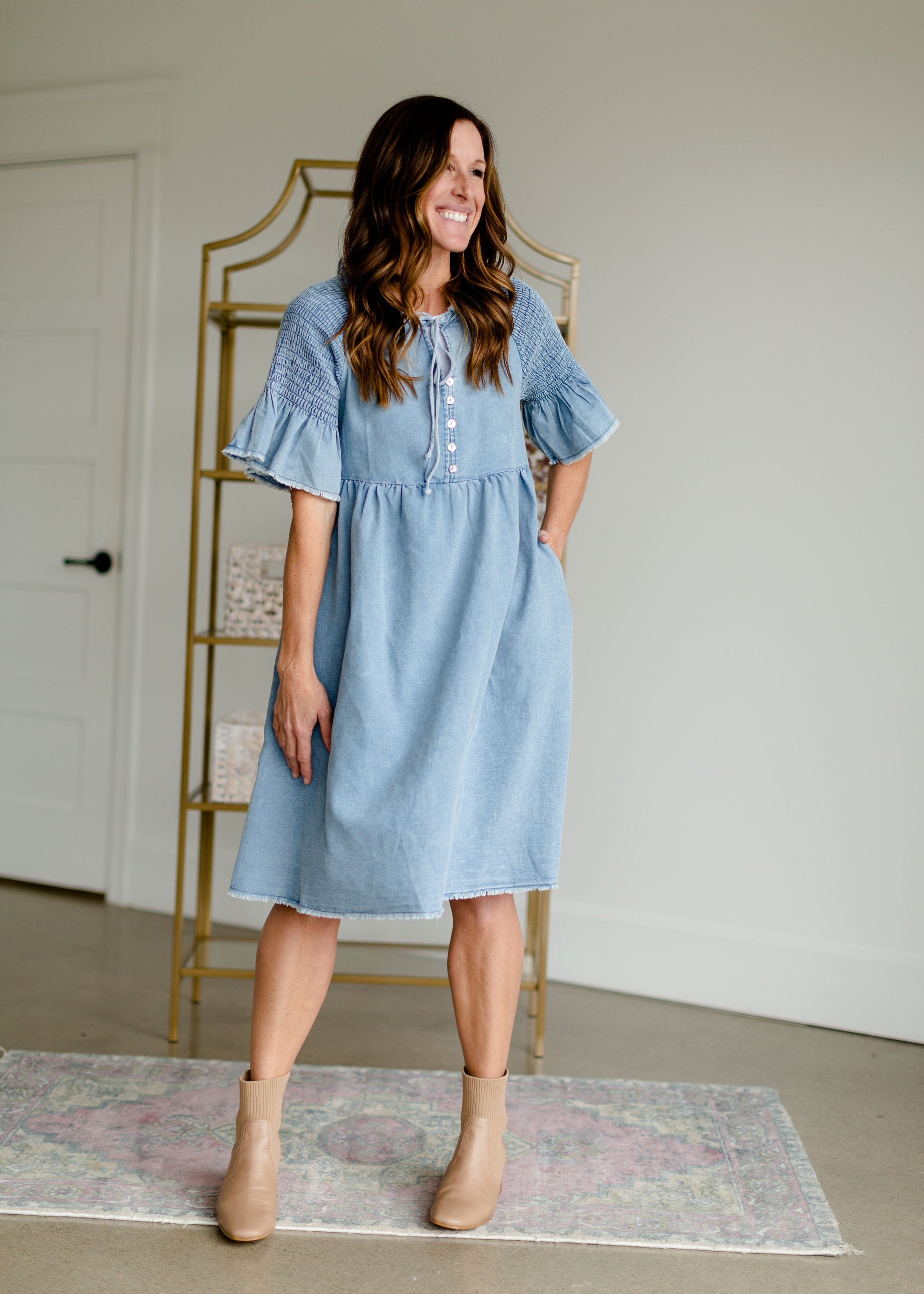 Denim Self Tie V-neck Midi Dress Dresses Polagram