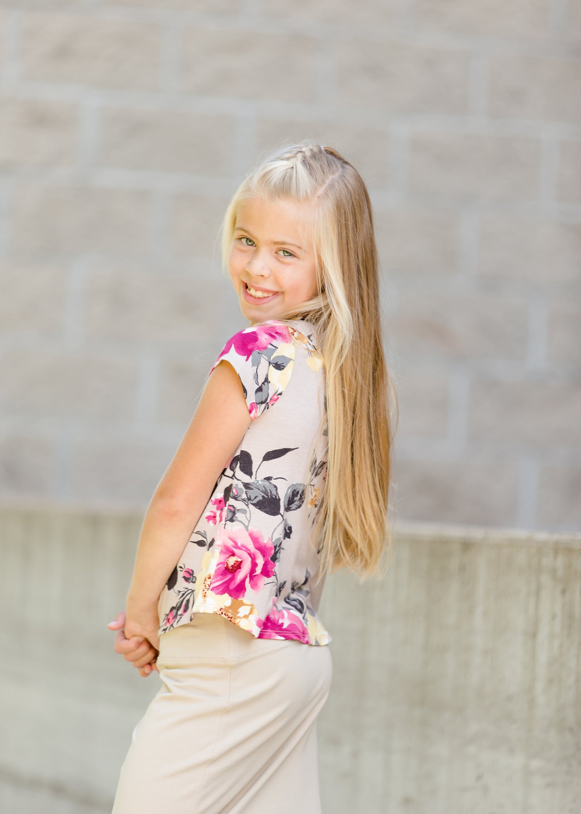 girls stretchy floral tee shirt