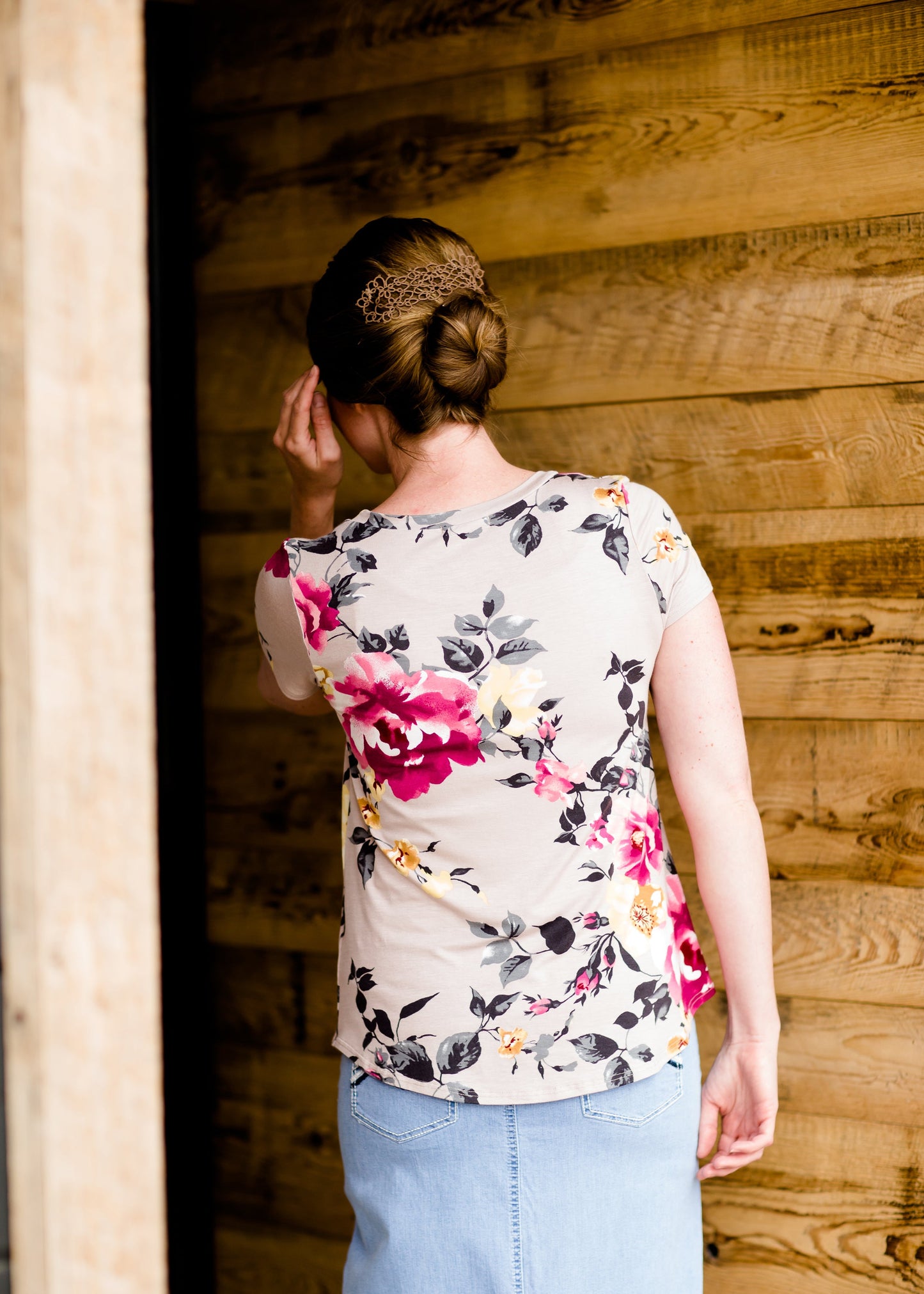 women's mauve tee with pink and yellow floral 