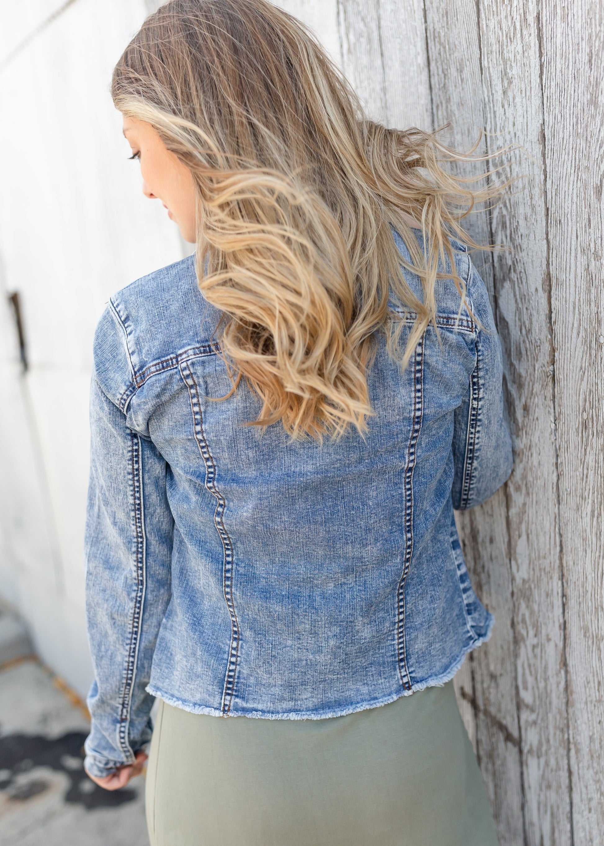 Frayed Hem Light Wash Denim Jacket Tops