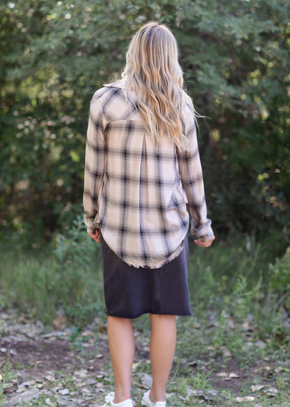 Jones Desert Rose Plaid Raw Hem Button Up Tops Thread & Supply