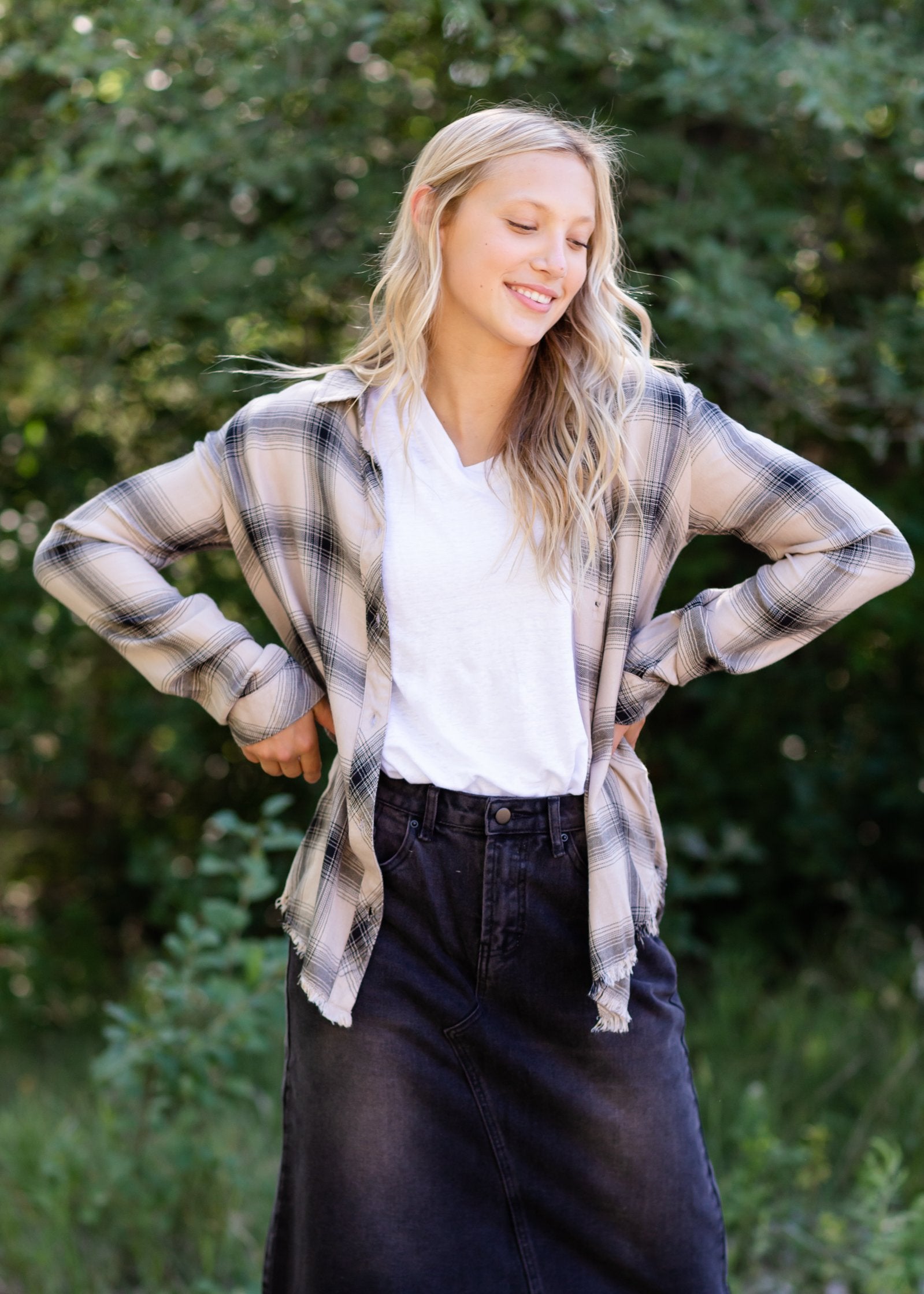 Jones Desert Rose Plaid Raw Hem Button Up Tops Thread & Supply