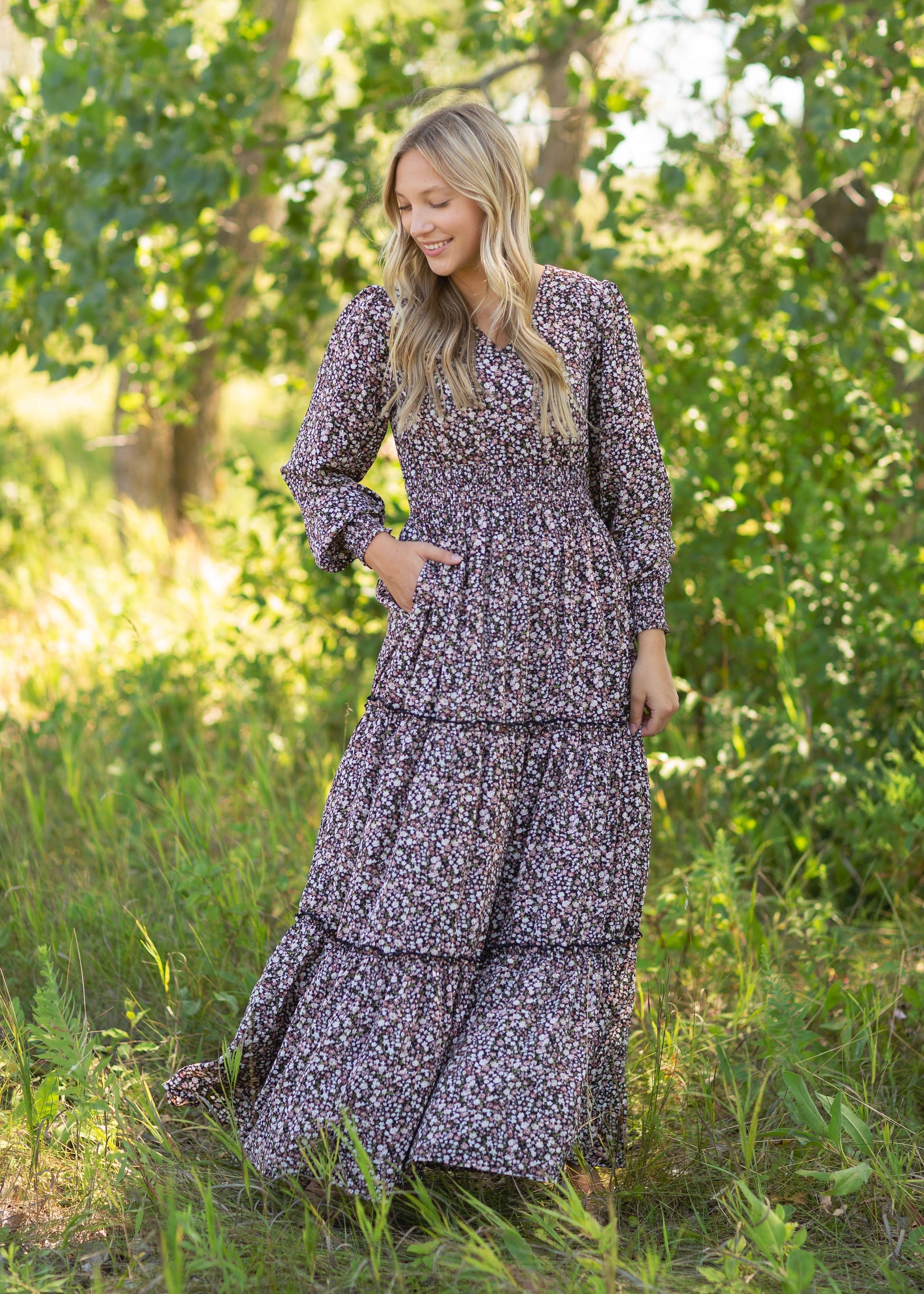 Long Sleeve V-Neck Ditsy Print Dress Dresses