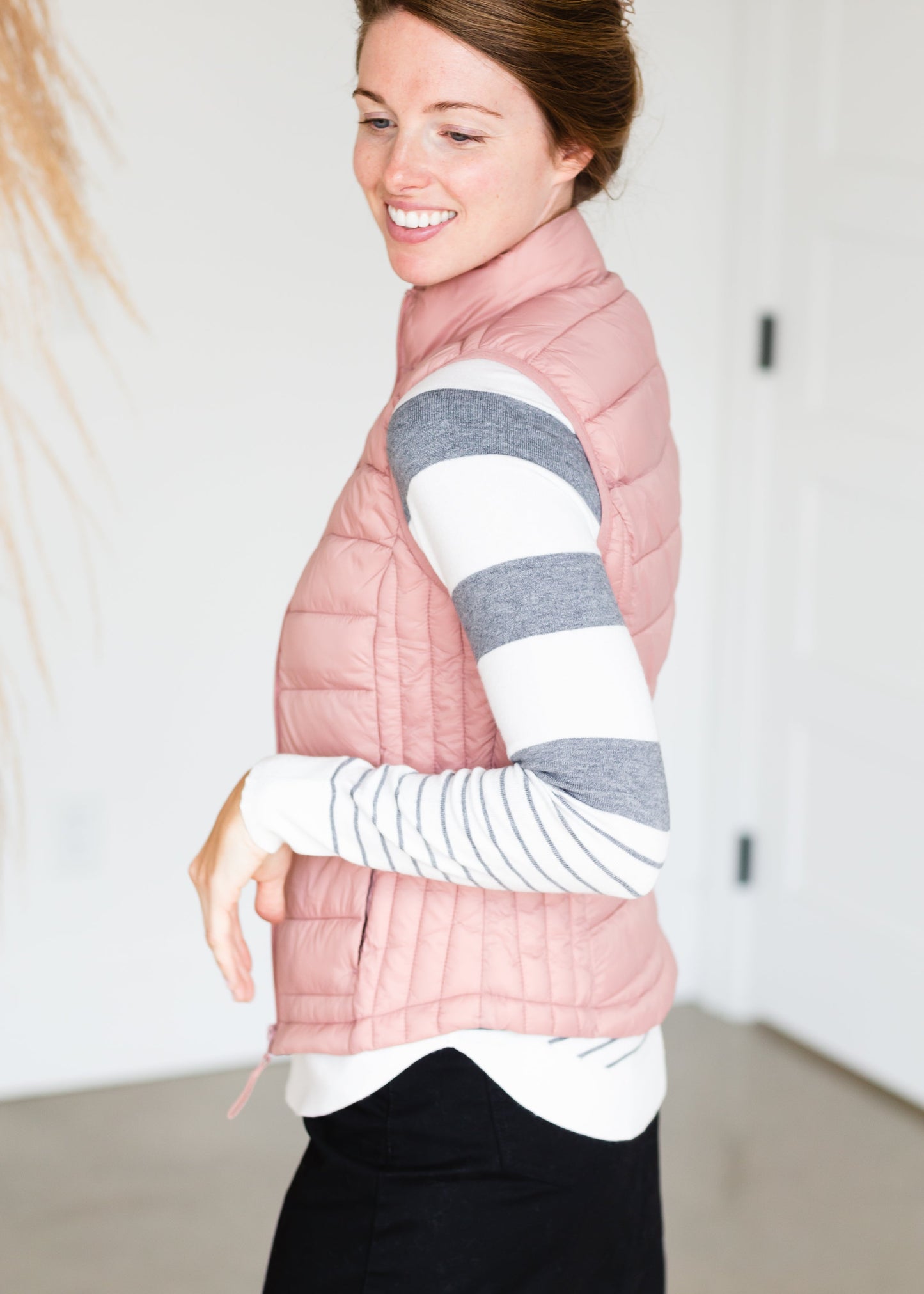 Mauve Packable Puffer Vest Shirt