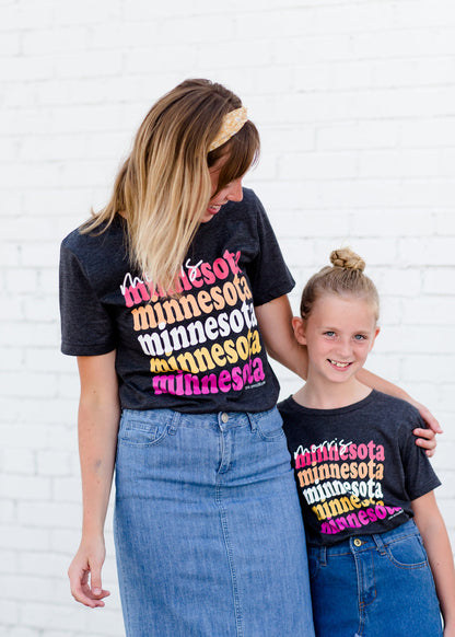 Women's dark gray morris minnesota modest graphic tee