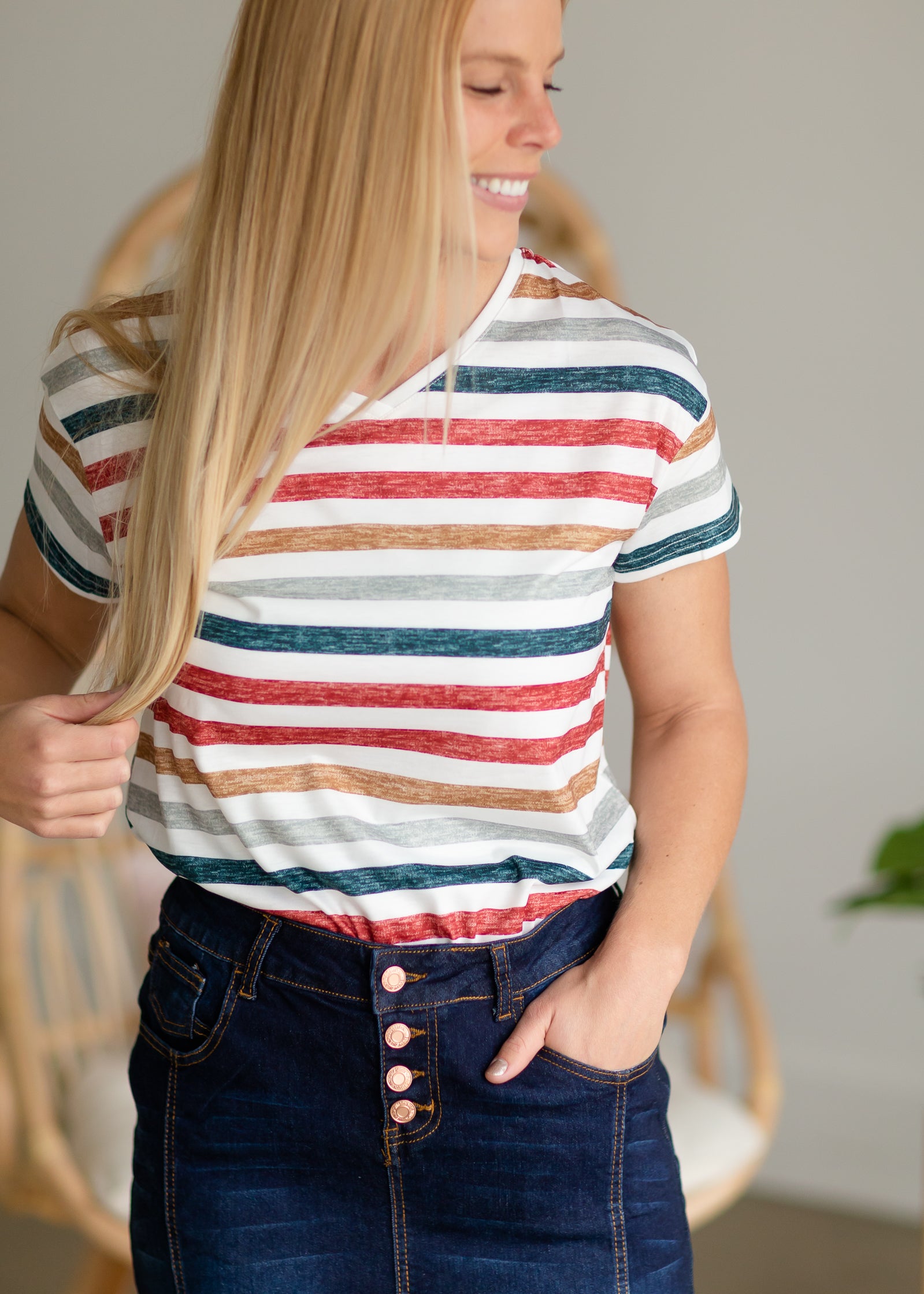 Multi Stripe Short Sleeve V-Neck Tee Tops