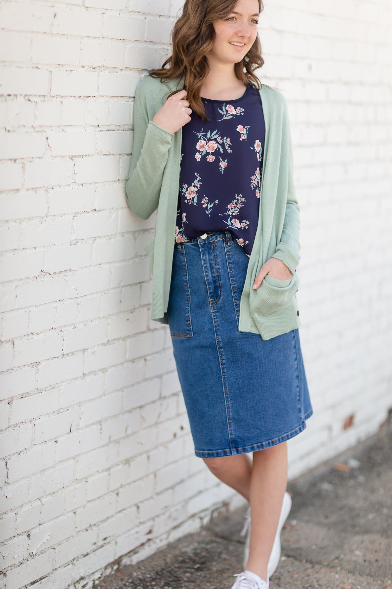 Navy Sleeveless Floral Tank Top Tops