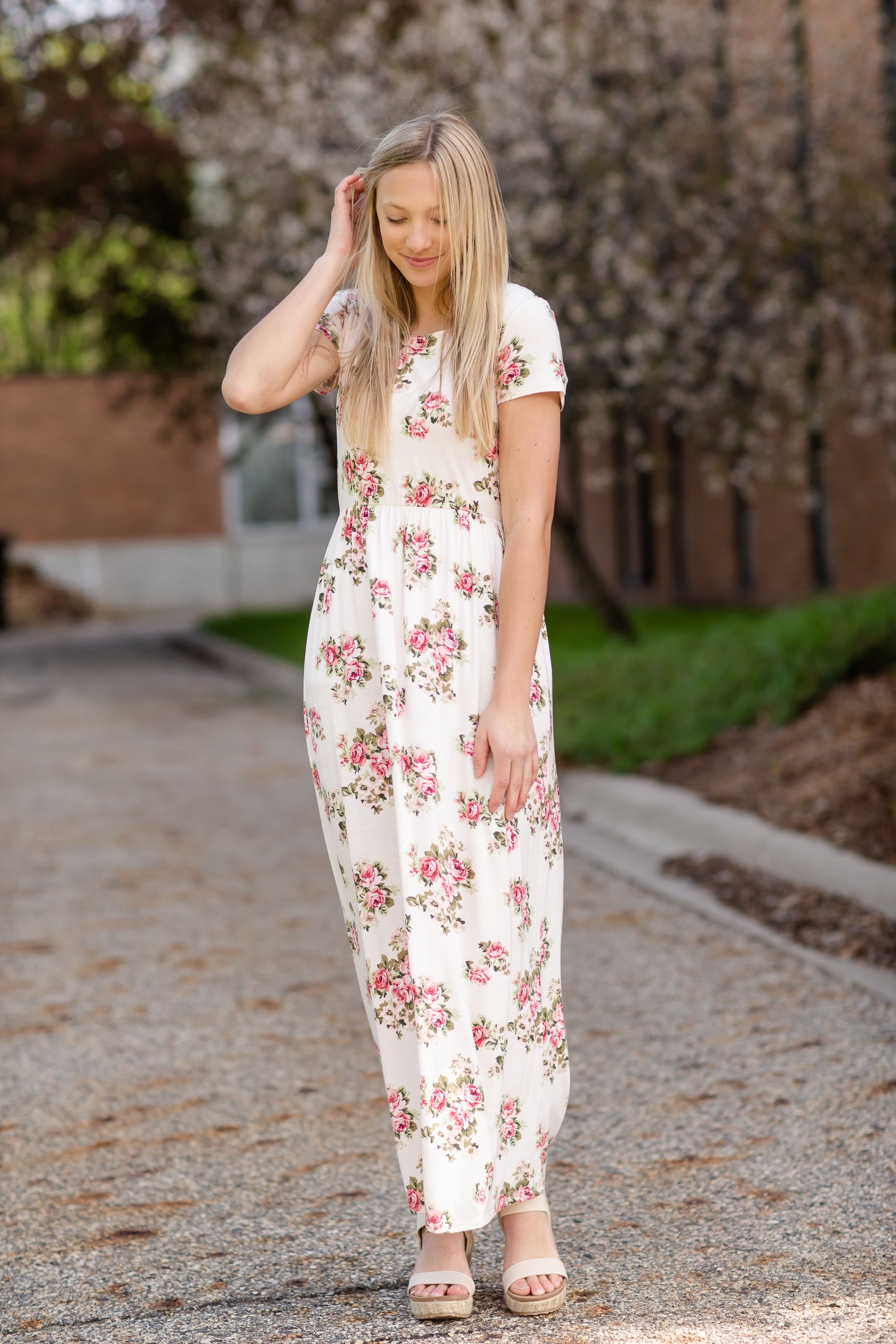 Pink Floral Cinched Waist Maxi Dress Dresses