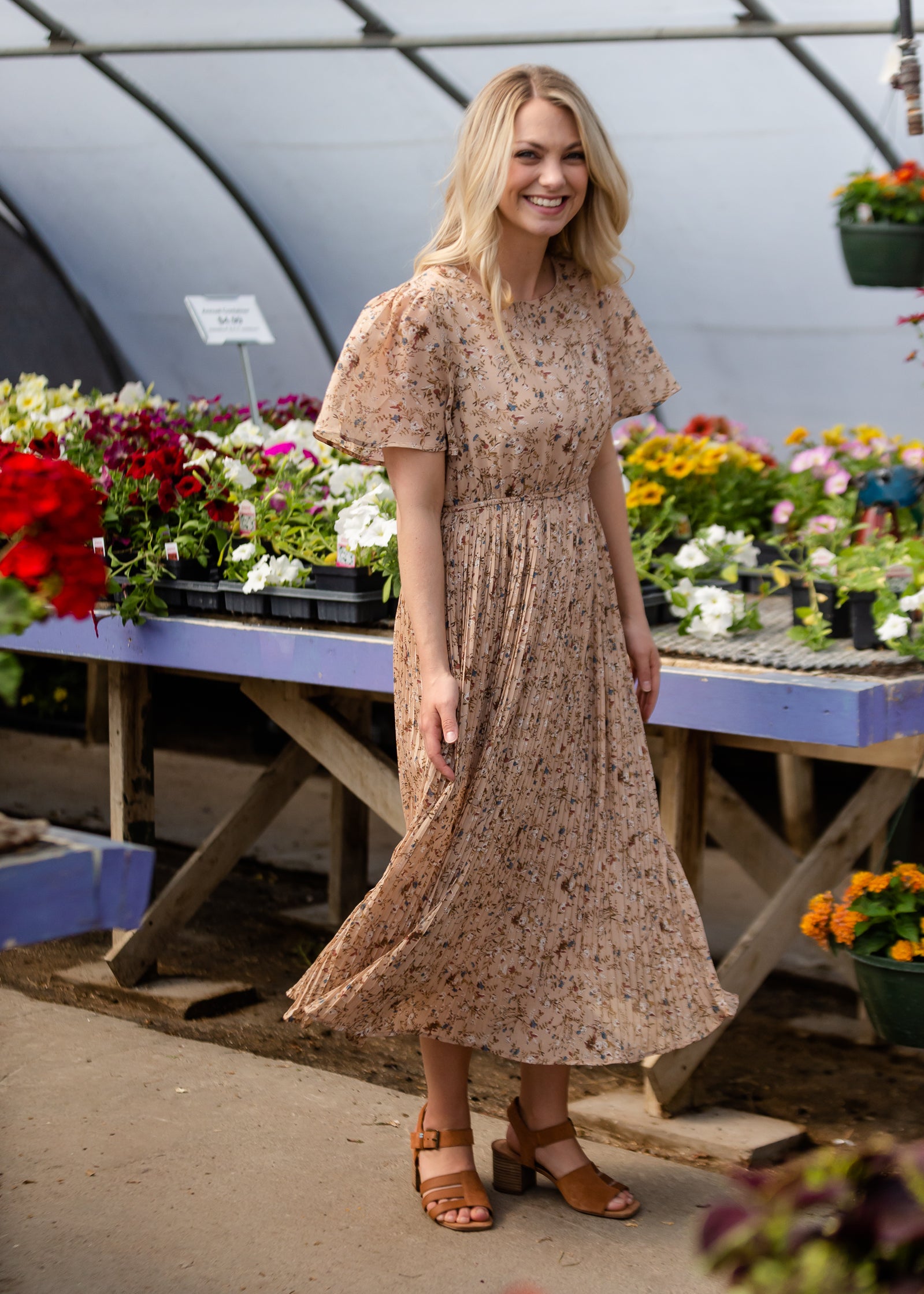 Prairie Pleated Floral Midi Dress Dresses