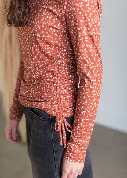 Rust Floral Side Cinch Ribbed Top Tops Staccato