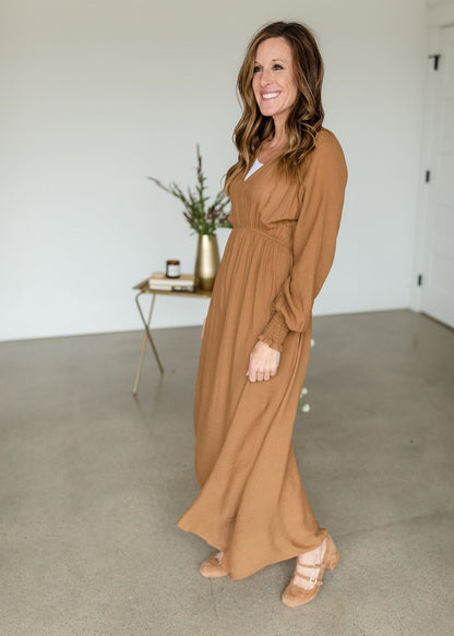 Smocked Details V-Neck Maxi Dress Dresses Wishlist Camel / S/M