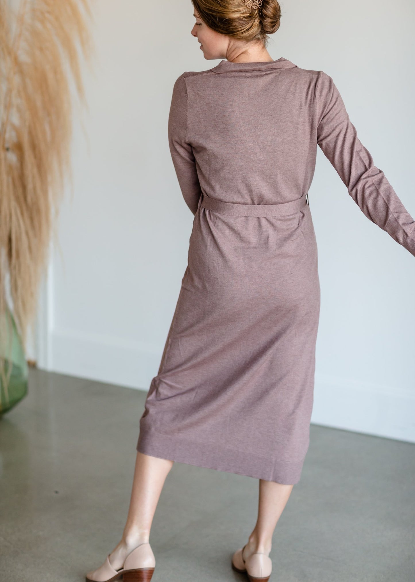 V-Neck Collar Tie Waist Long Sleeve Midi Sweater Dress Dresses Gilli