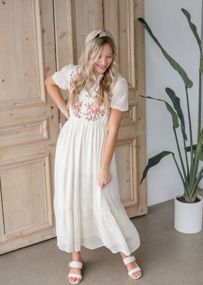 V-neck Maxi Dress With Embroidered Floral Detail Dresses Polagram